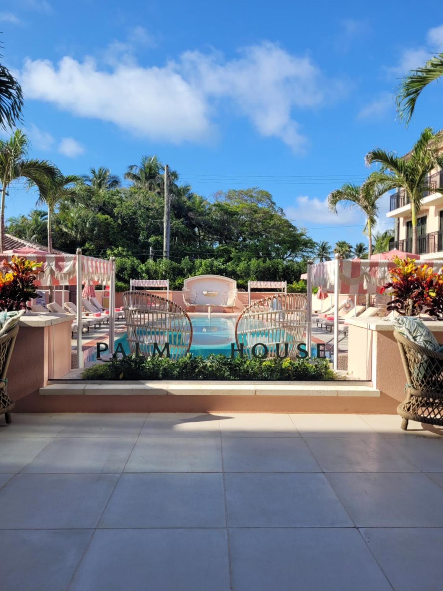 Palm House Hotel Palm Beach Exteriör bild